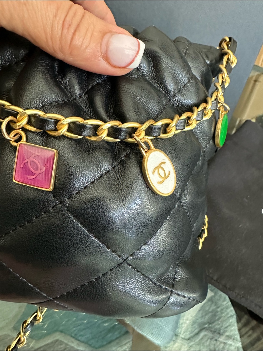 CHANEL VIP Gift Black Quilted Leather Crossbody Bag with Multicolor Charm Chain - Picture 5 of 13